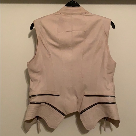 Dawn Levy 100% genuine leather vest - Picture 2 of 6